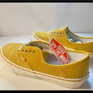 Mustard corduroy VANS